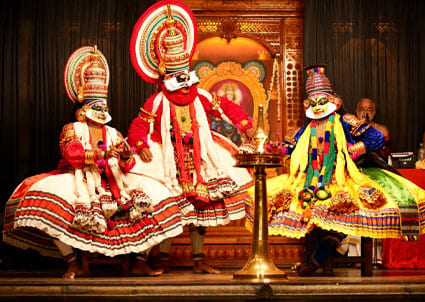 https://stageunlimited.org/wp-content/uploads/2025/02/Kathakali-Workshop.jpg